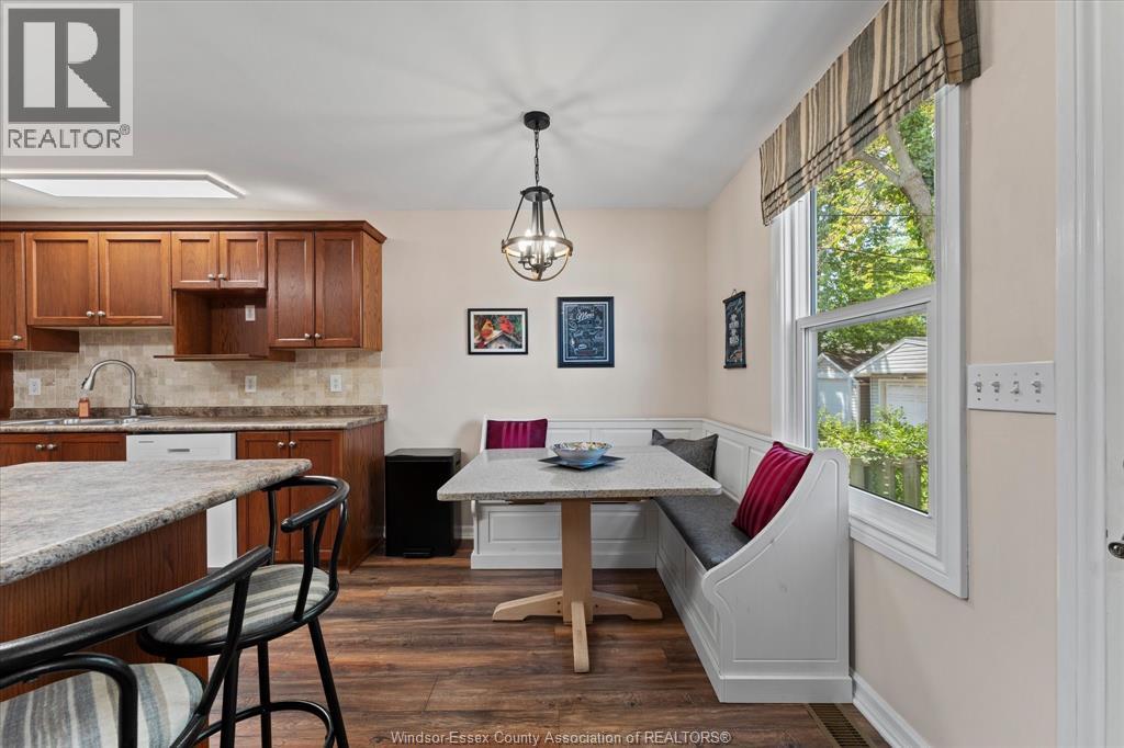 3560 BARRYMORE - 13
