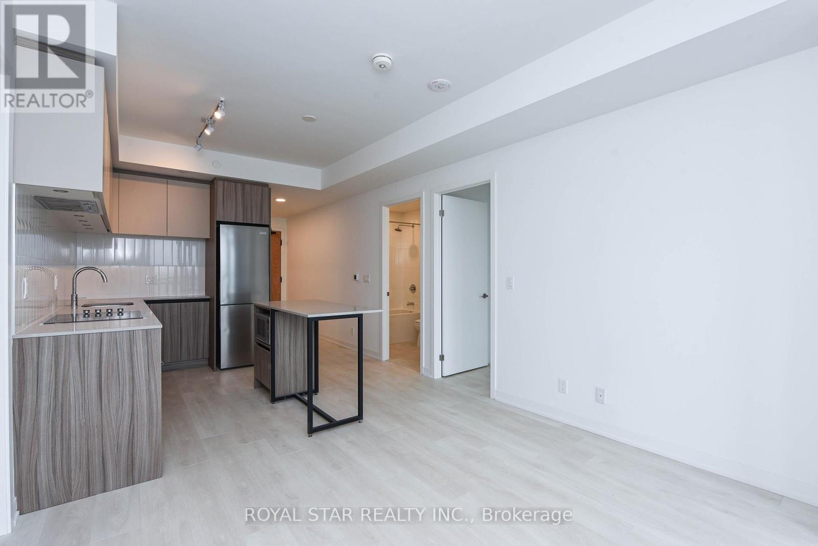 #1502 7950 BATHURST STREET - 16