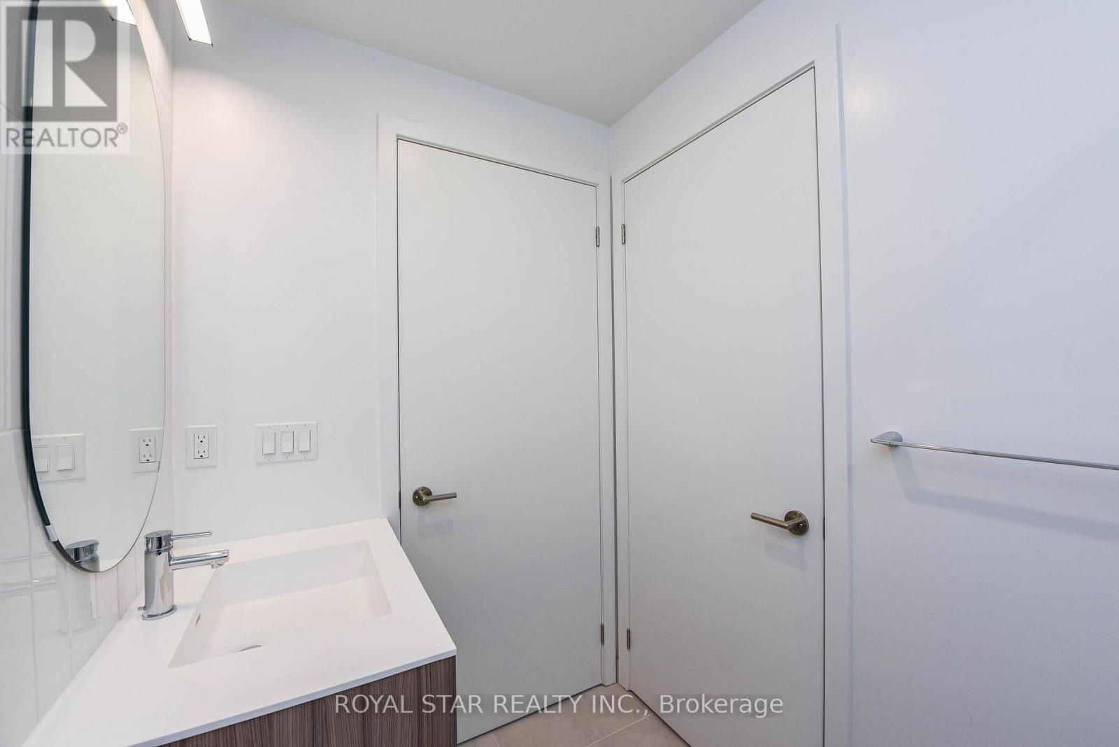 #1502 7950 BATHURST STREET - 31