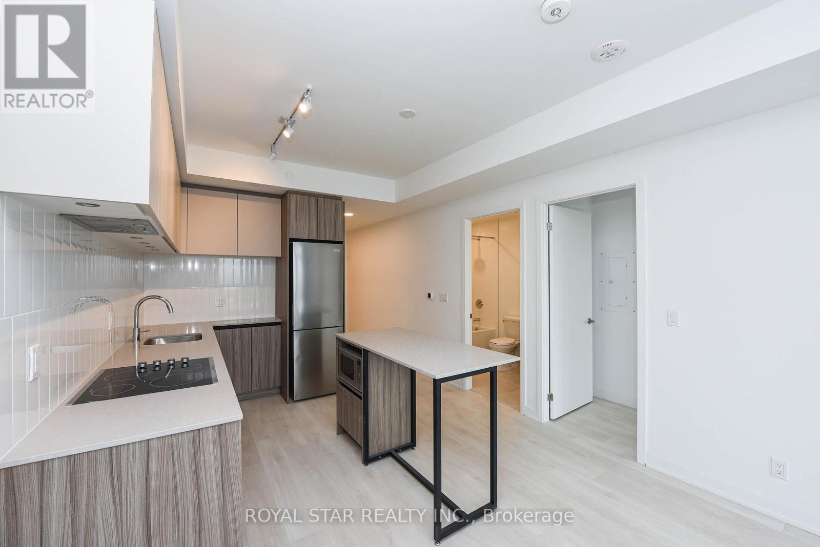 #1502 7950 BATHURST STREET - 6