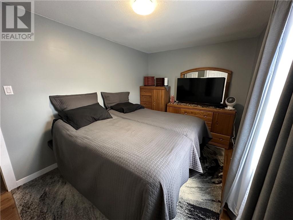 1564 Cecile Street - 21