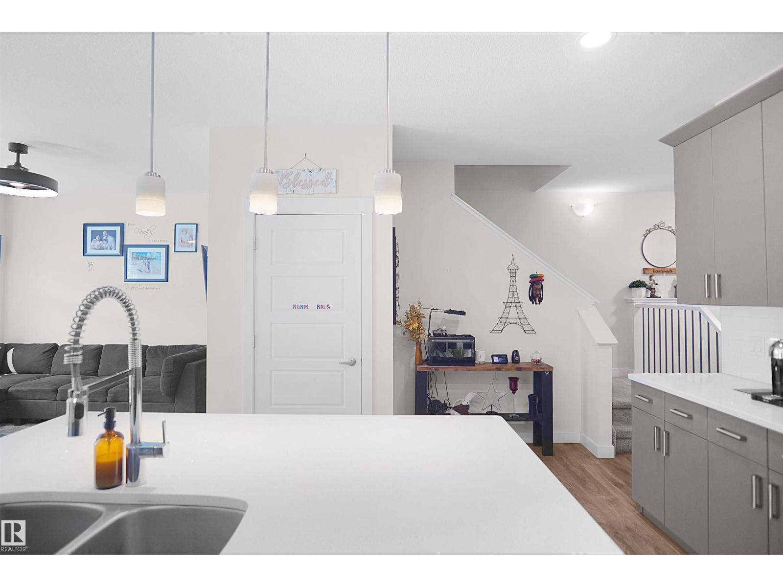 6537 167B AV NW — photo 13