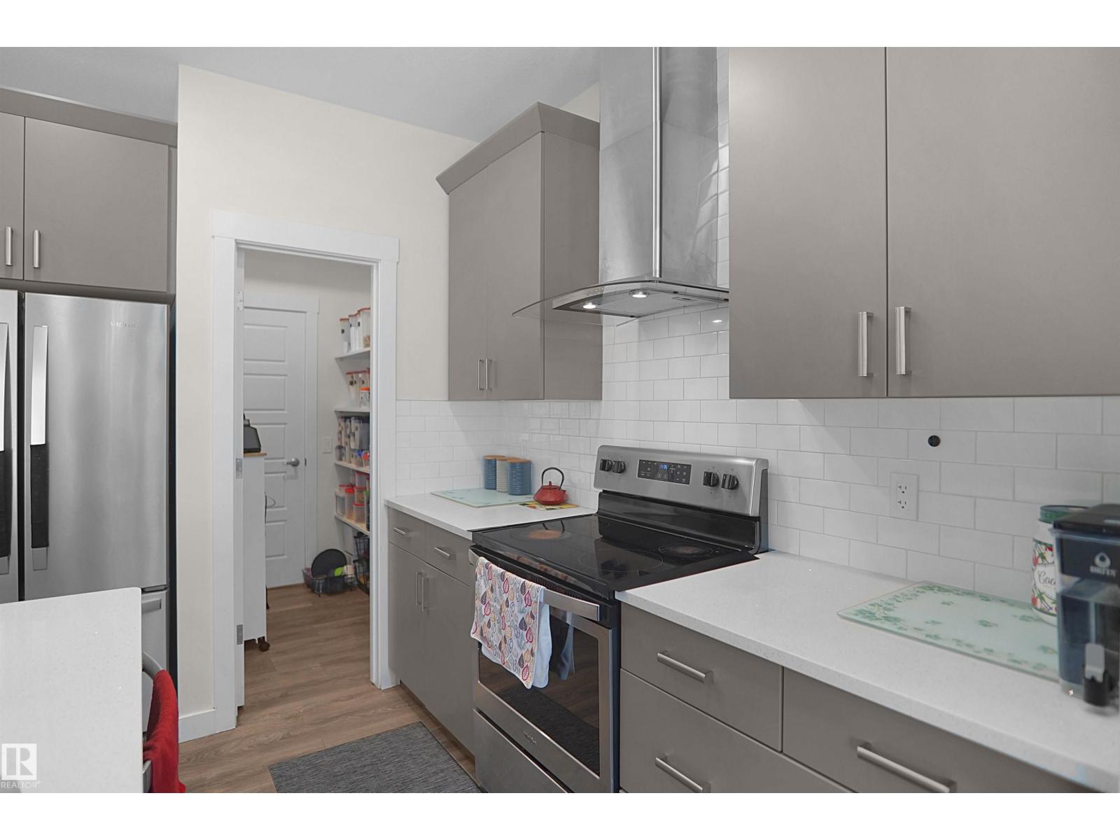 6537 167B AV NW — photo 25