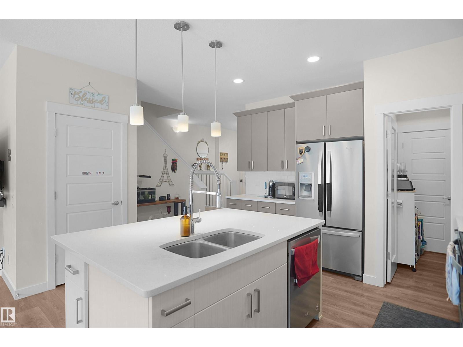 6537 167B AV NW — photo 29