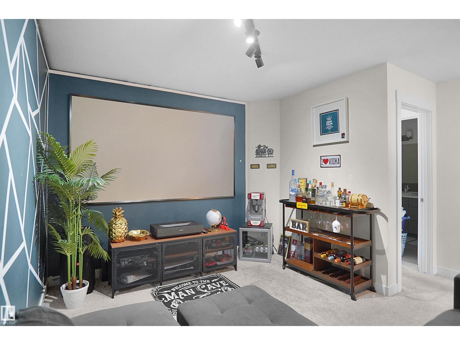 6537 167B AV NW — photo 35