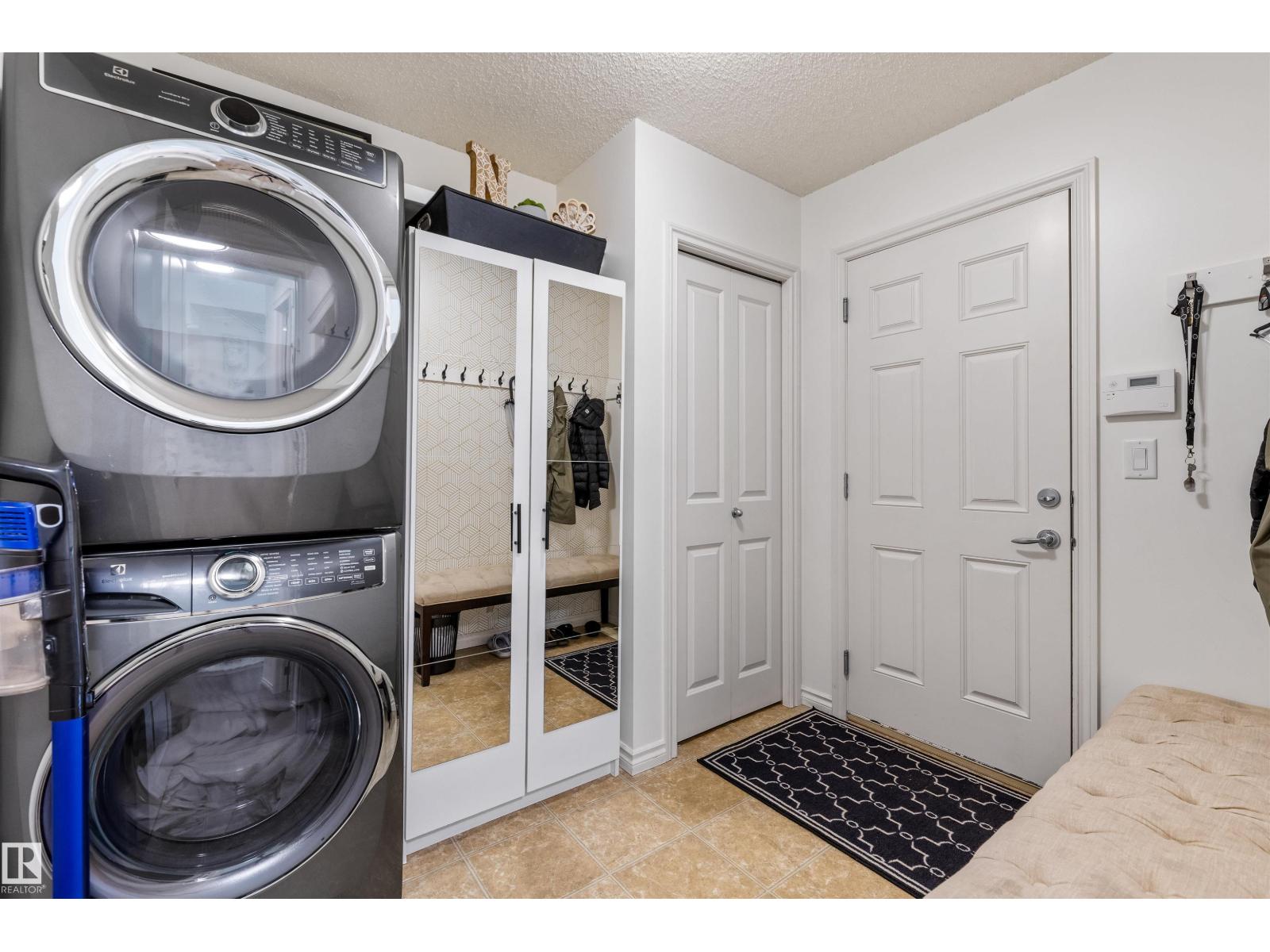 1203 TREDGER CT NW - 24