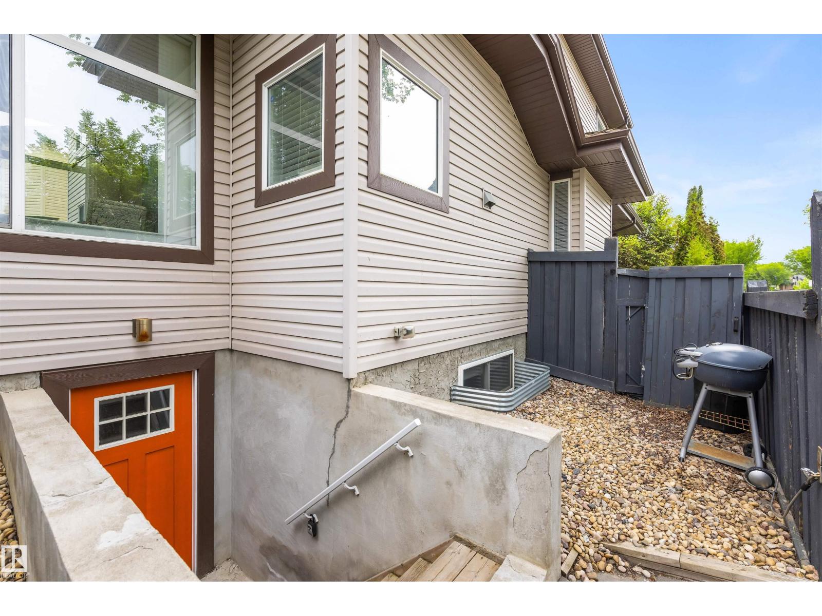 1203 TREDGER CT NW - 37