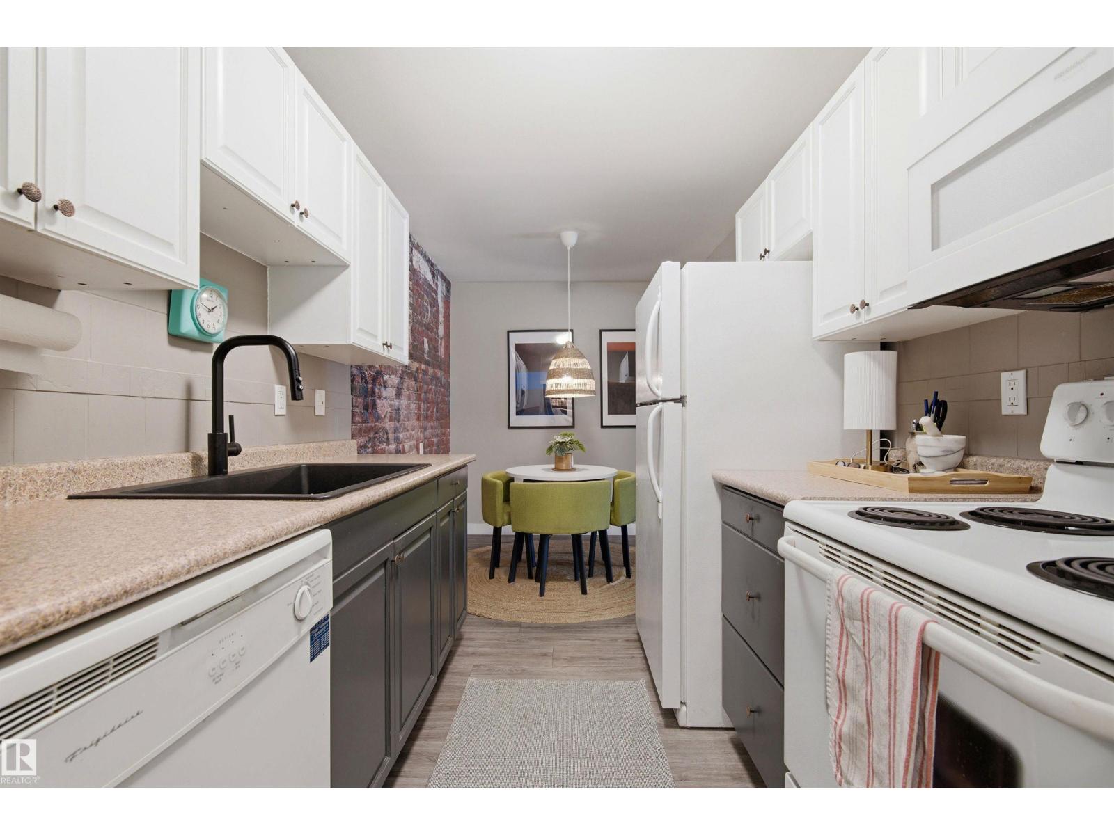 #202 10529 93 ST NW — photo 14