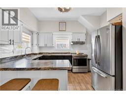 Kitchen - 16 Duke Street, Campbellton, NB E3N2K2 Photo 11