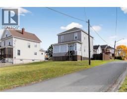 16 Duke Street, Campbellton, NB E3N2K2 Photo 32