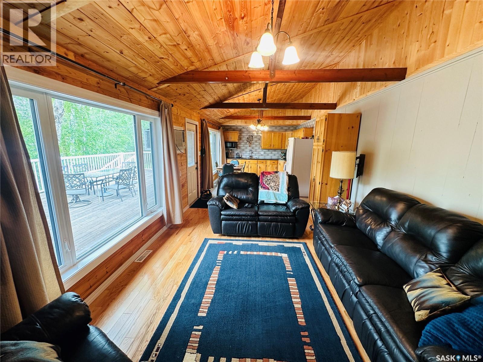 304 Pine DRIVE — photo 11