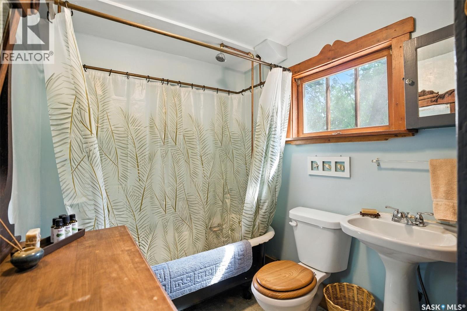 309 Evenson AVENUE - 24