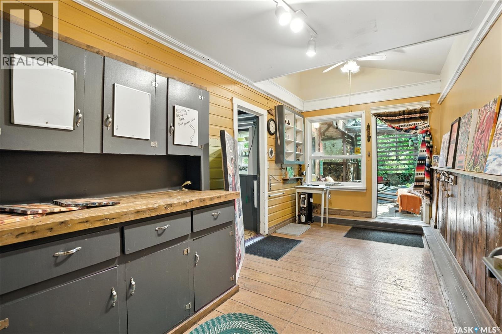 309 Evenson AVENUE - 8