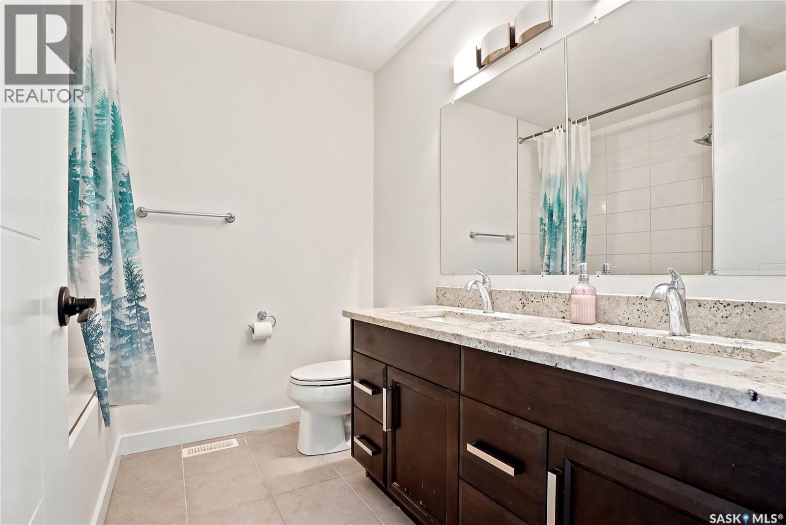 543 Evergreen BOULEVARD — photo 31