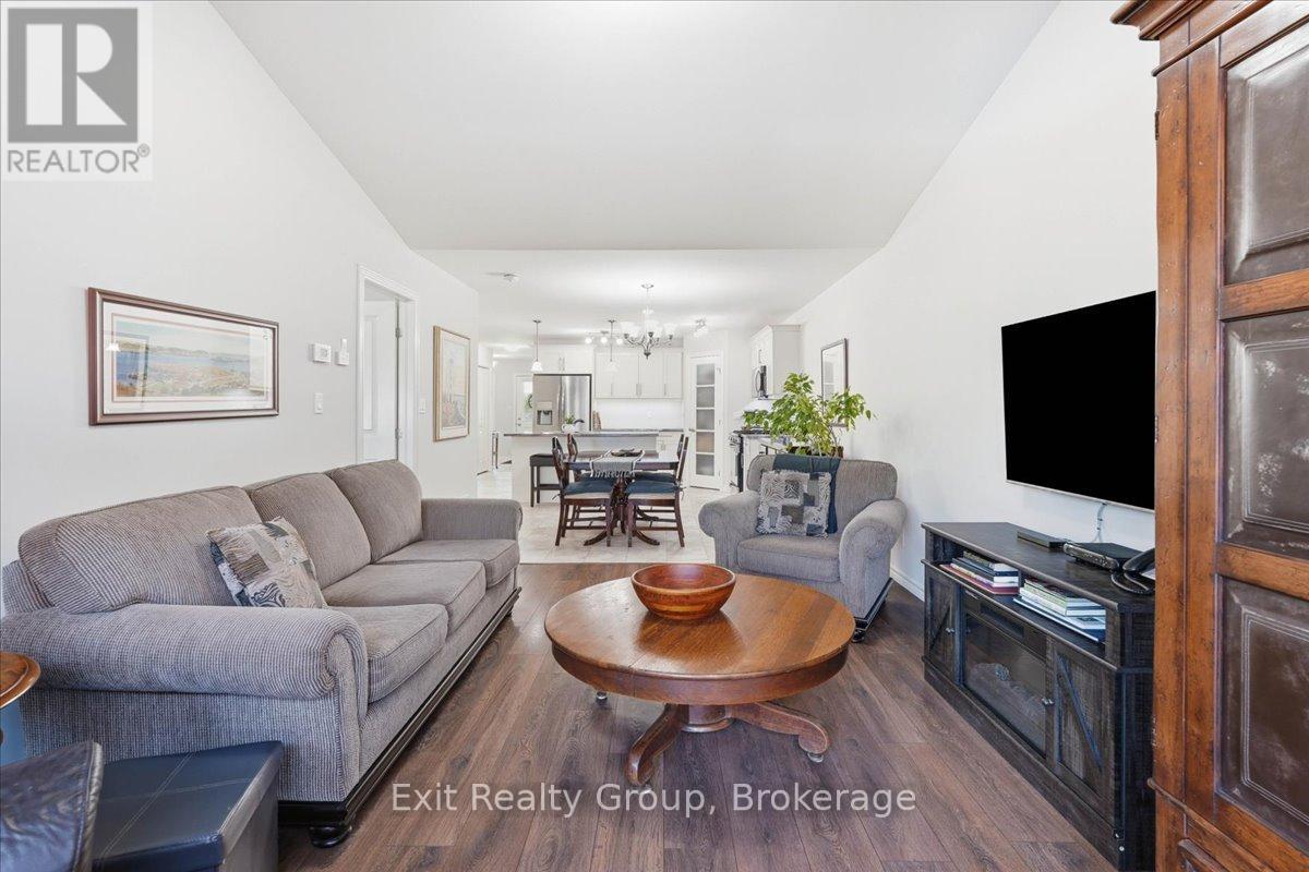 30 SANDHU CRESCENT - 13