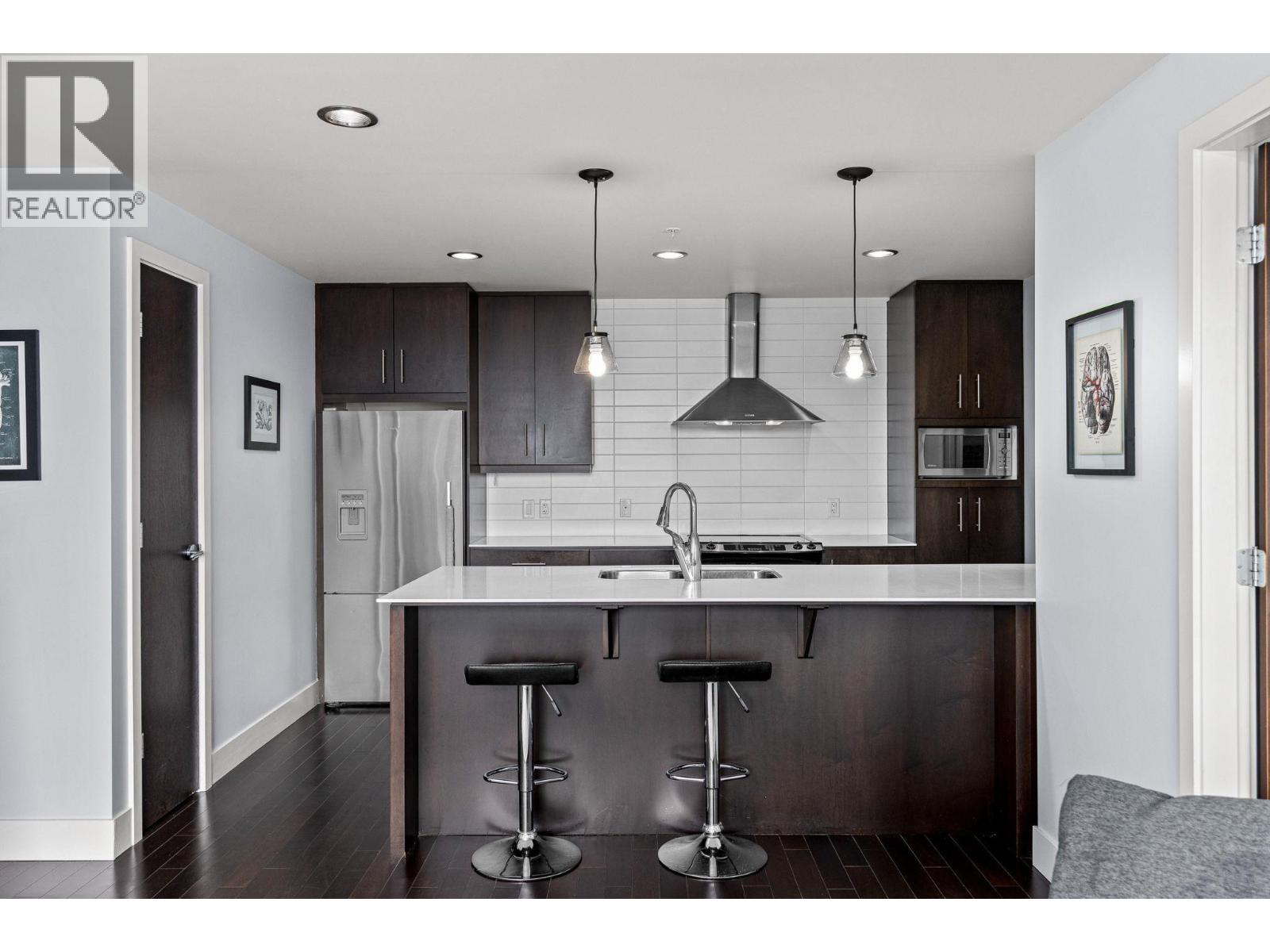 #807 2040 Springfield Road - 12