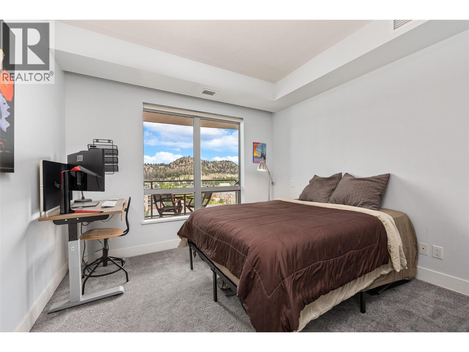 #807 2040 Springfield Road - 31
