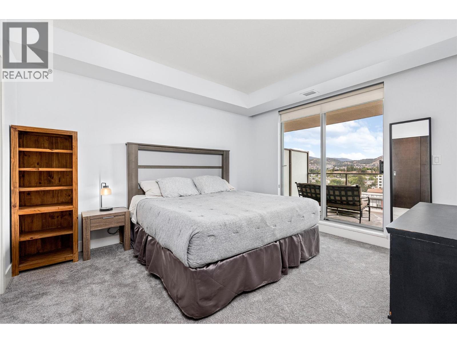 #807 2040 Springfield Road - 6