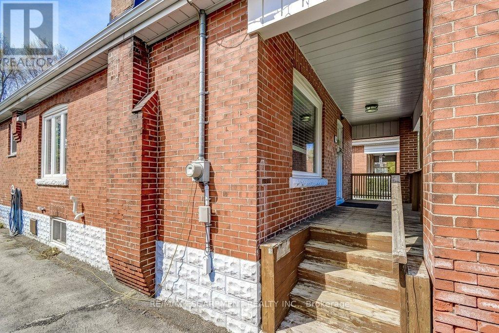 30 EAST 15TH STREET - 4