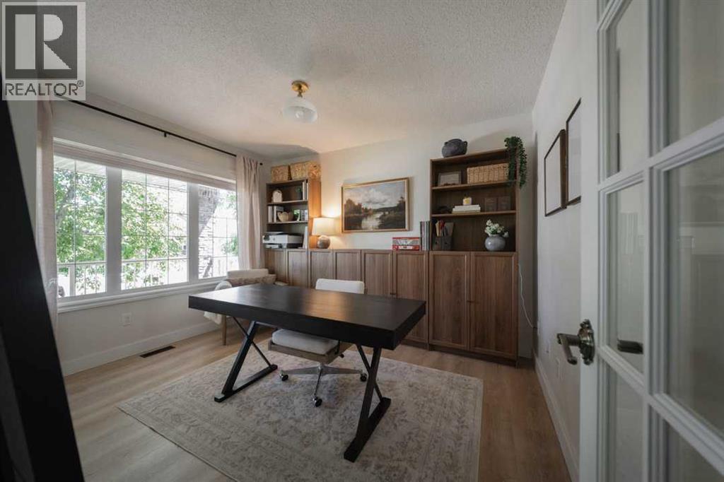 124 Woodpecker Way, Fort McMurray