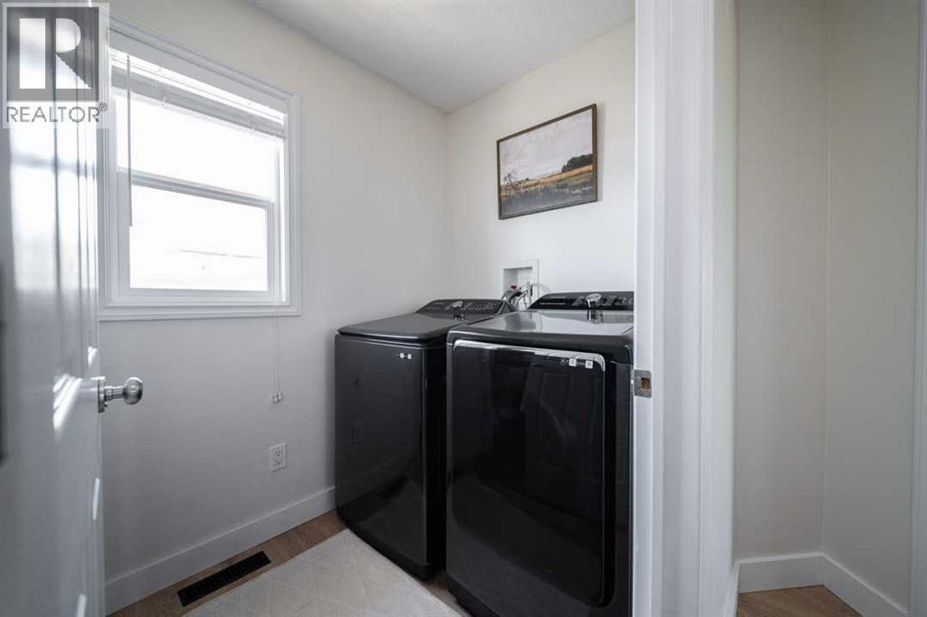124 Woodpecker Way, Fort McMurray