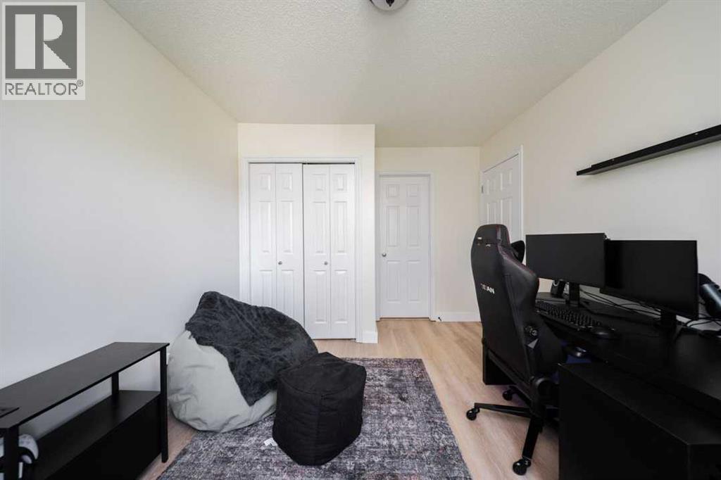 124 Woodpecker Way, Fort McMurray