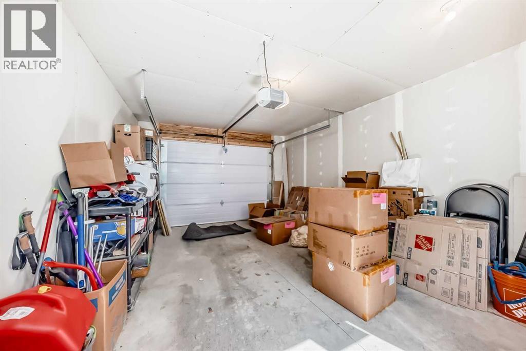 16 Carringvue Way NW — photo 31
