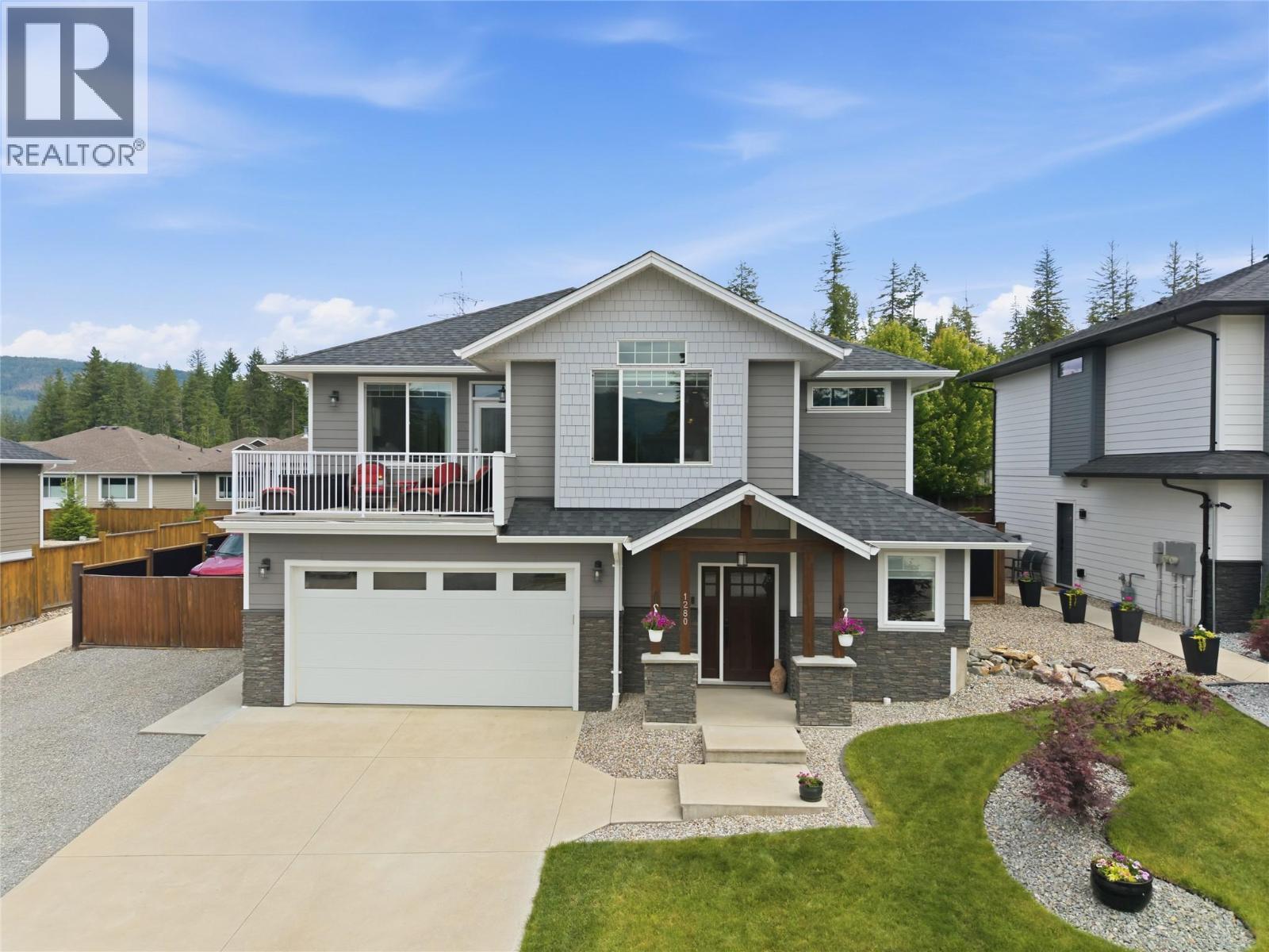  1280 23 Street Southeast, Salmon Arm
