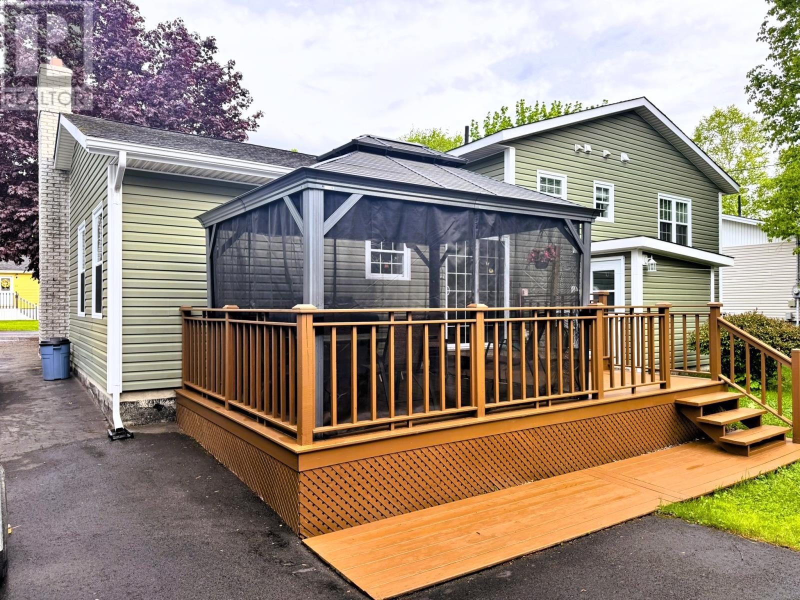 20 Elmwood Crescent - 6