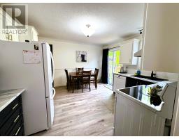 20 Elmwood Crescent thumbnail 16