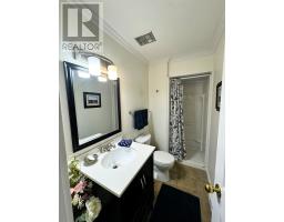 20 Elmwood Crescent thumbnail 23