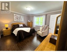 20 Elmwood Crescent thumbnail 25