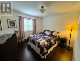 20 Elmwood Crescent thumbnail 27