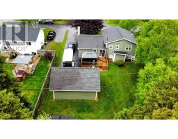 20 Elmwood Crescent thumbnail 4
