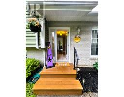 20 Elmwood Crescent thumbnail 8