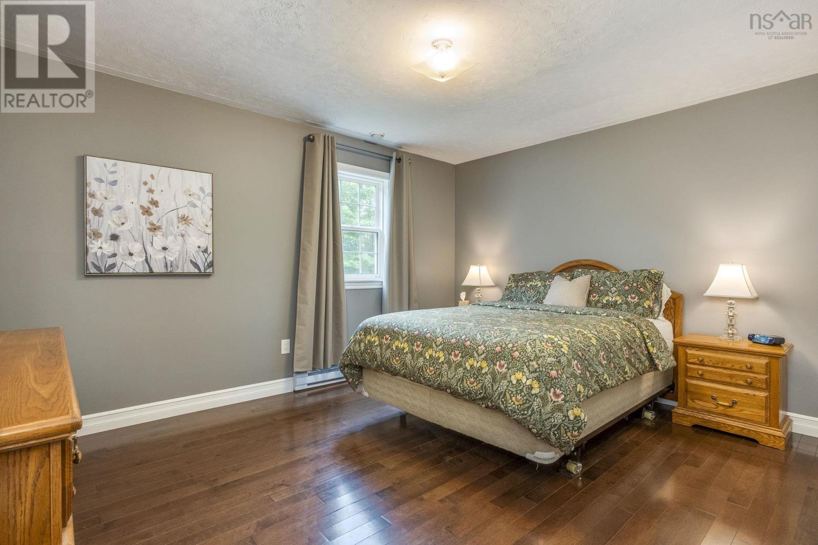Property 21 of 49 of 2848 Ward Street