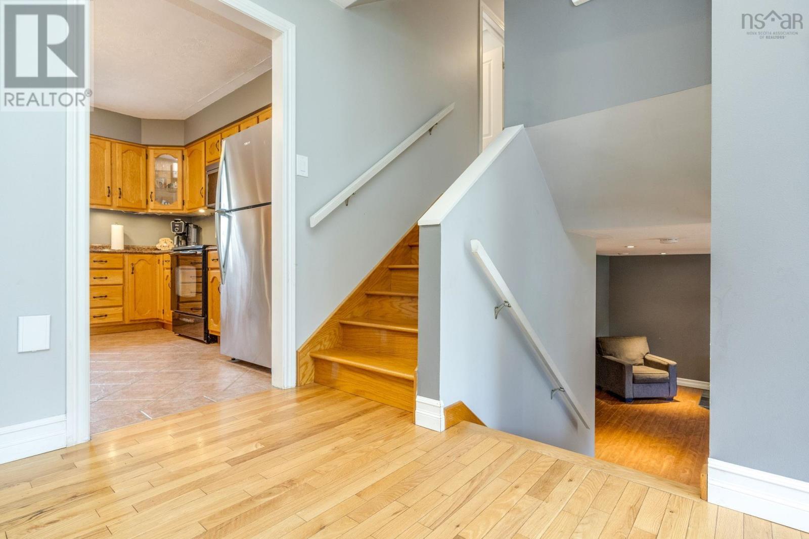 Property 24 of 49 of 2848 Ward Street