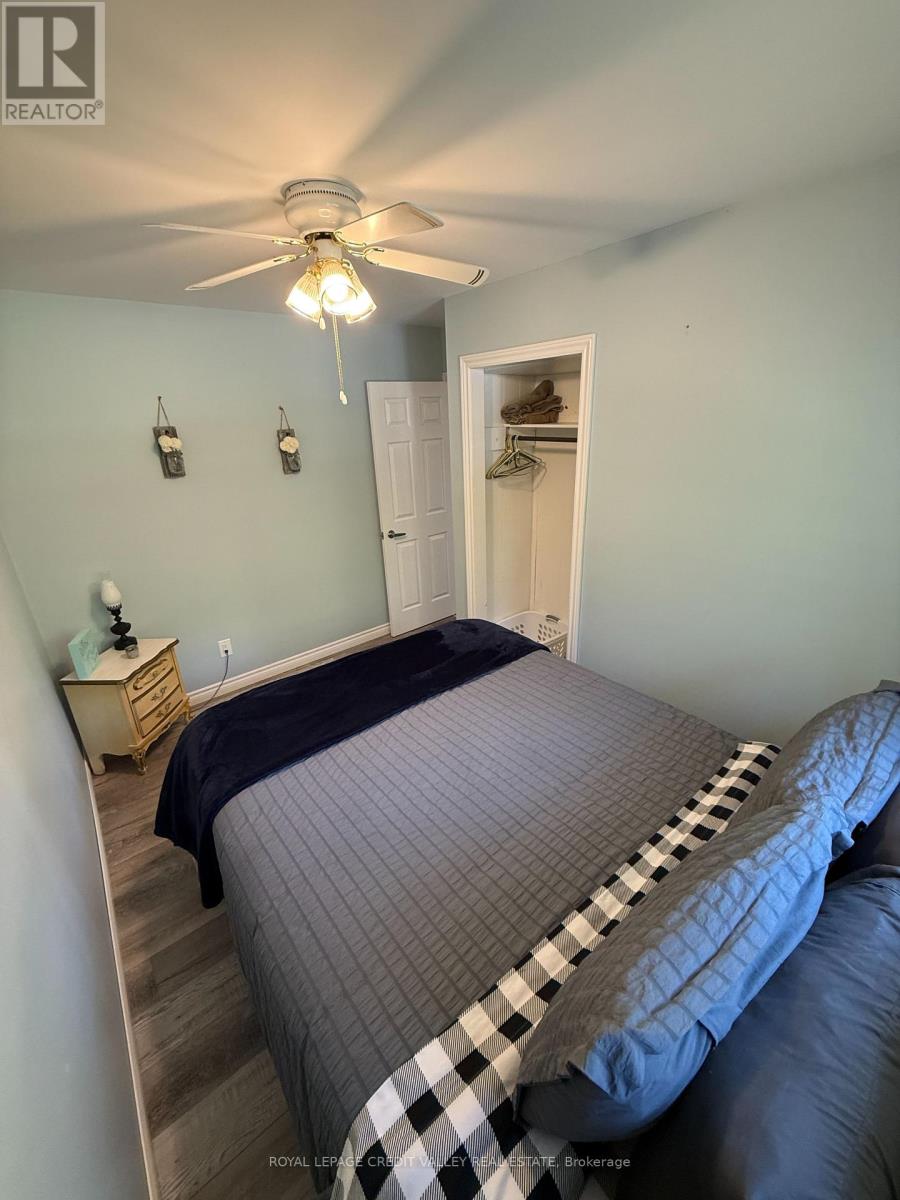 1627 NORTH BAPTISTE LAKE ROAD W - 18