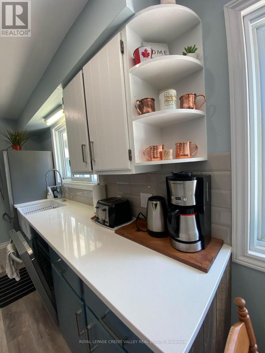 1627 NORTH BAPTISTE LAKE ROAD W - 12