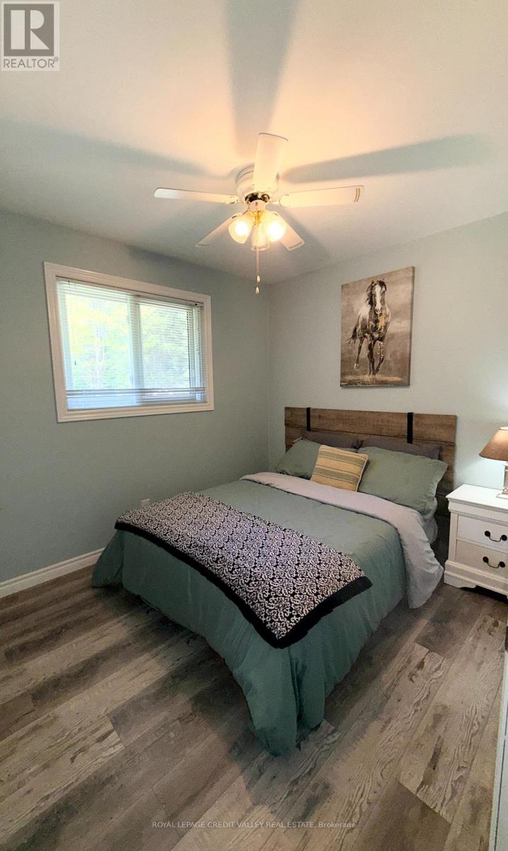 1627 NORTH BAPTISTE LAKE ROAD W - 23