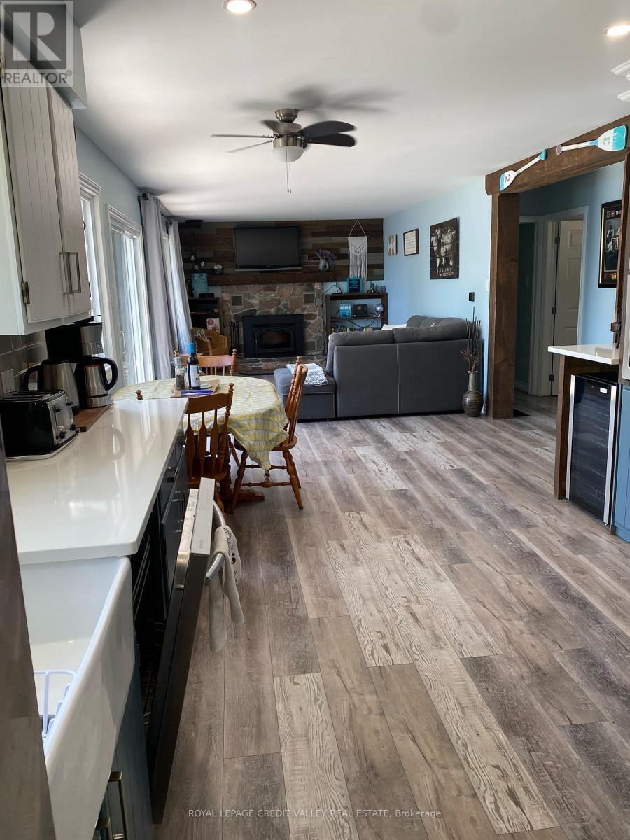 1627 NORTH BAPTISTE LAKE ROAD W - 7