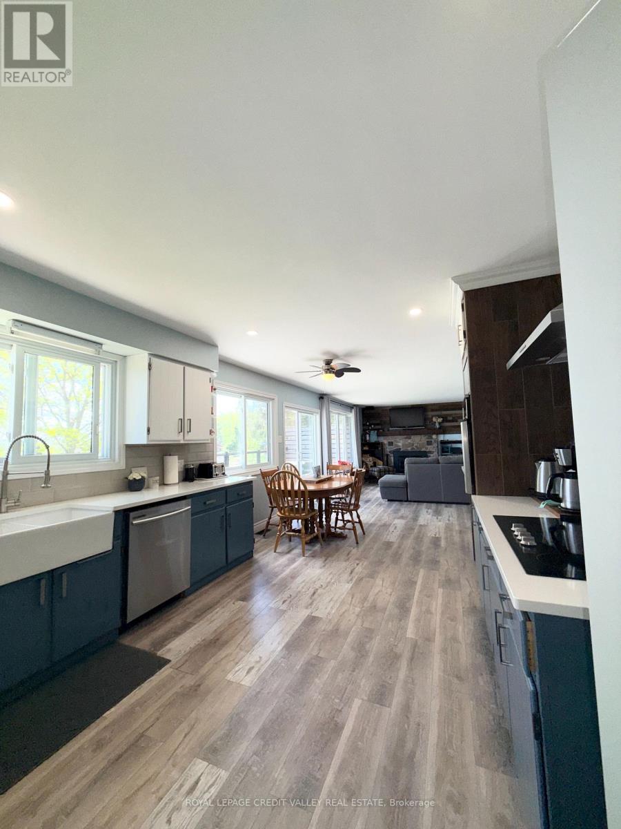 1627 NORTH BAPTISTE LAKE ROAD W - 9