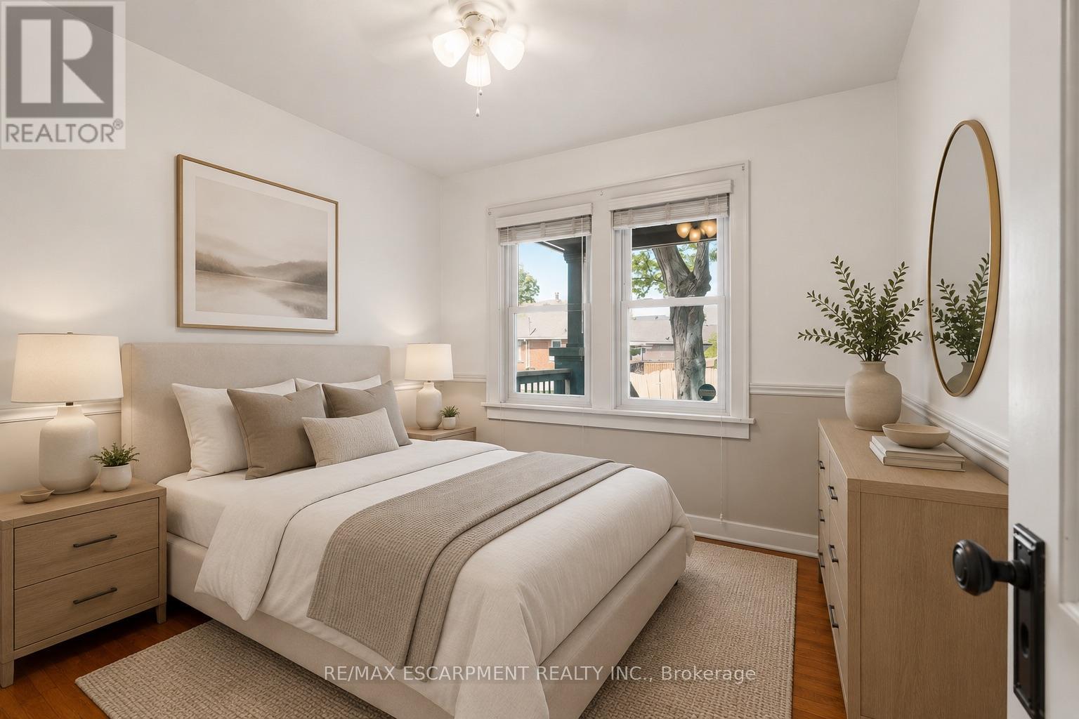 96 PALING AVENUE - 12