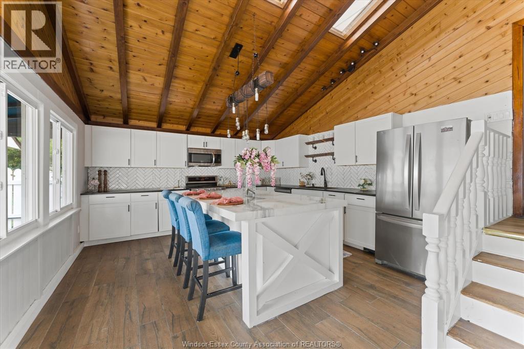 285 BELLEPERCHE PLACE - 10