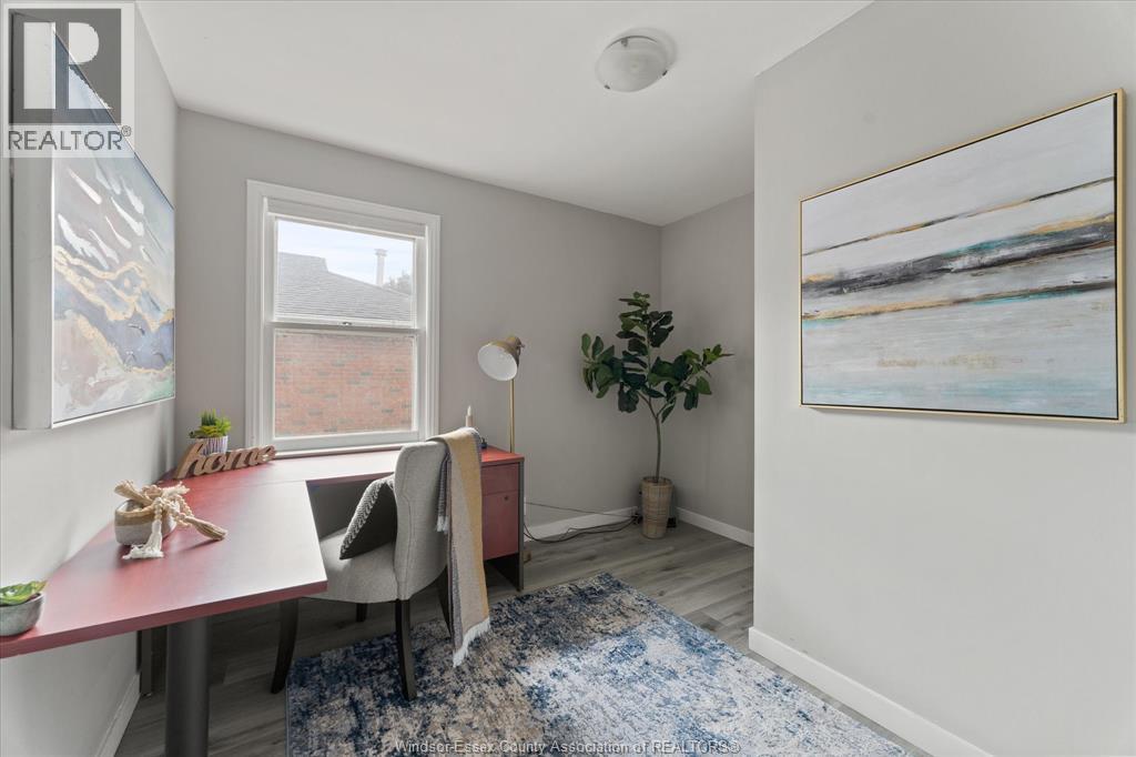 285 BELLEPERCHE PLACE - 16
