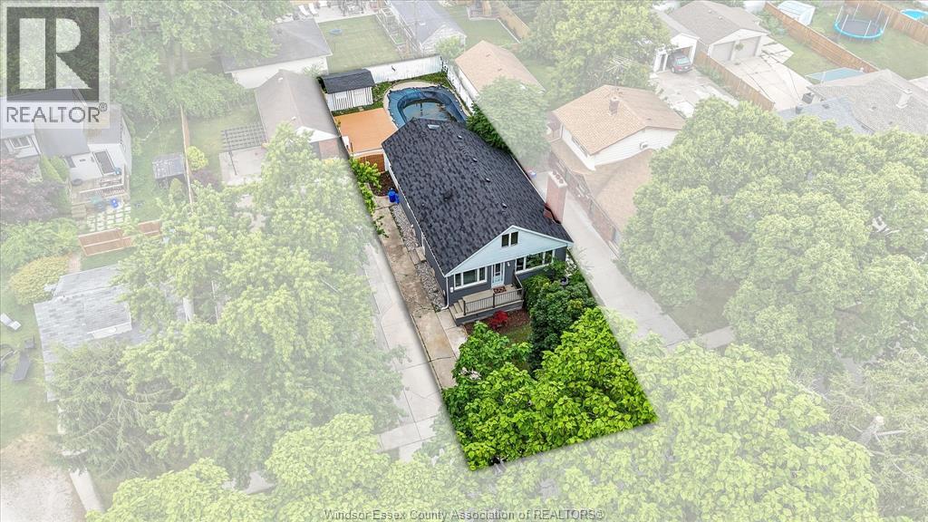 285 BELLEPERCHE PLACE - 39