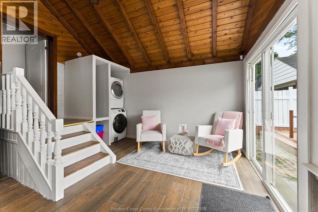 285 BELLEPERCHE PLACE - 9