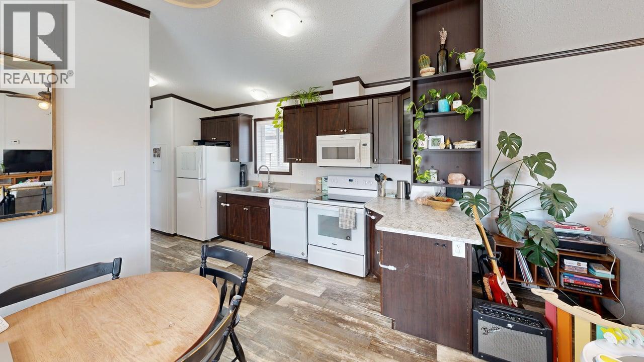 #5 1117 10TH Avenue - 10