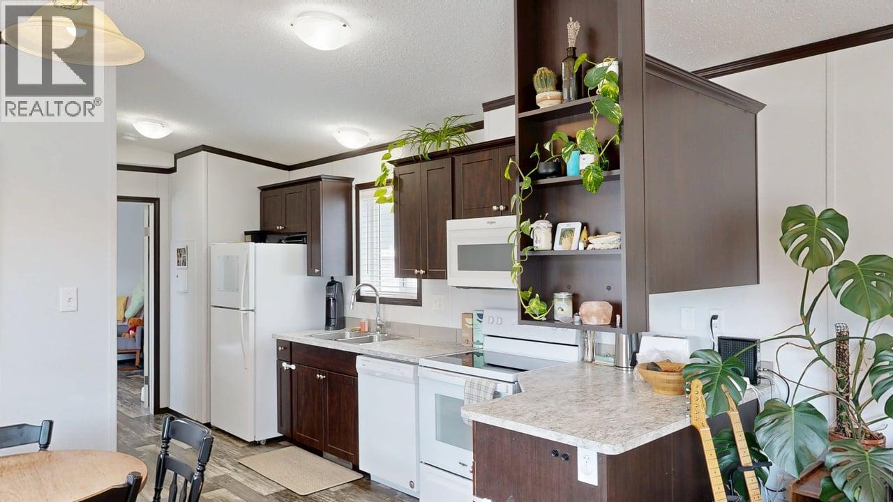 #5 1117 10TH Avenue - 11