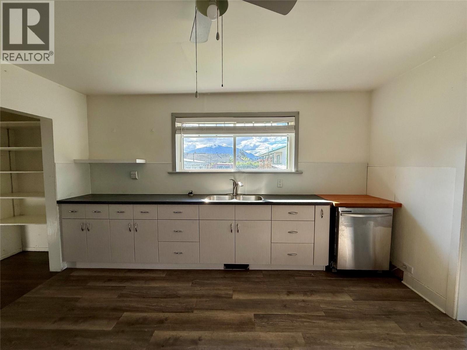 709 4th Street NW - 11